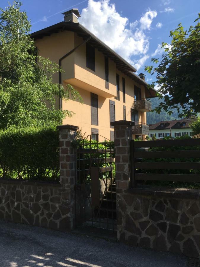 La Finestra Sulle Dolomiti - The Window To The Dolomites Apartment เฟียรา ดี พรีเมียโร ภายนอก รูปภาพ