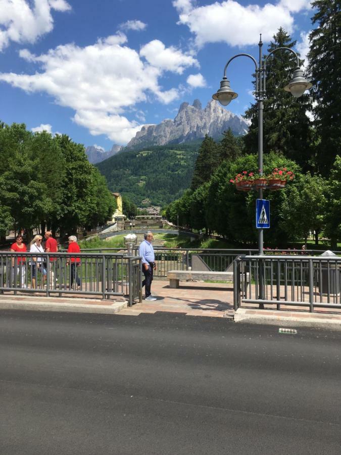 La Finestra Sulle Dolomiti - The Window To The Dolomites Apartment เฟียรา ดี พรีเมียโร ภายนอก รูปภาพ