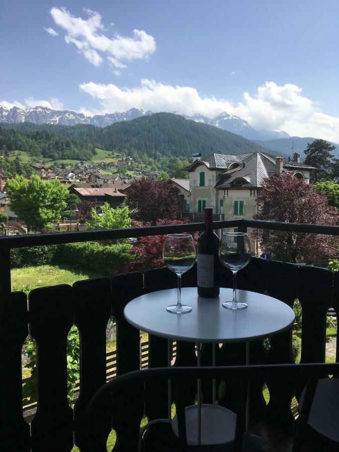 La Finestra Sulle Dolomiti - The Window To The Dolomites Apartment เฟียรา ดี พรีเมียโร ภายนอก รูปภาพ